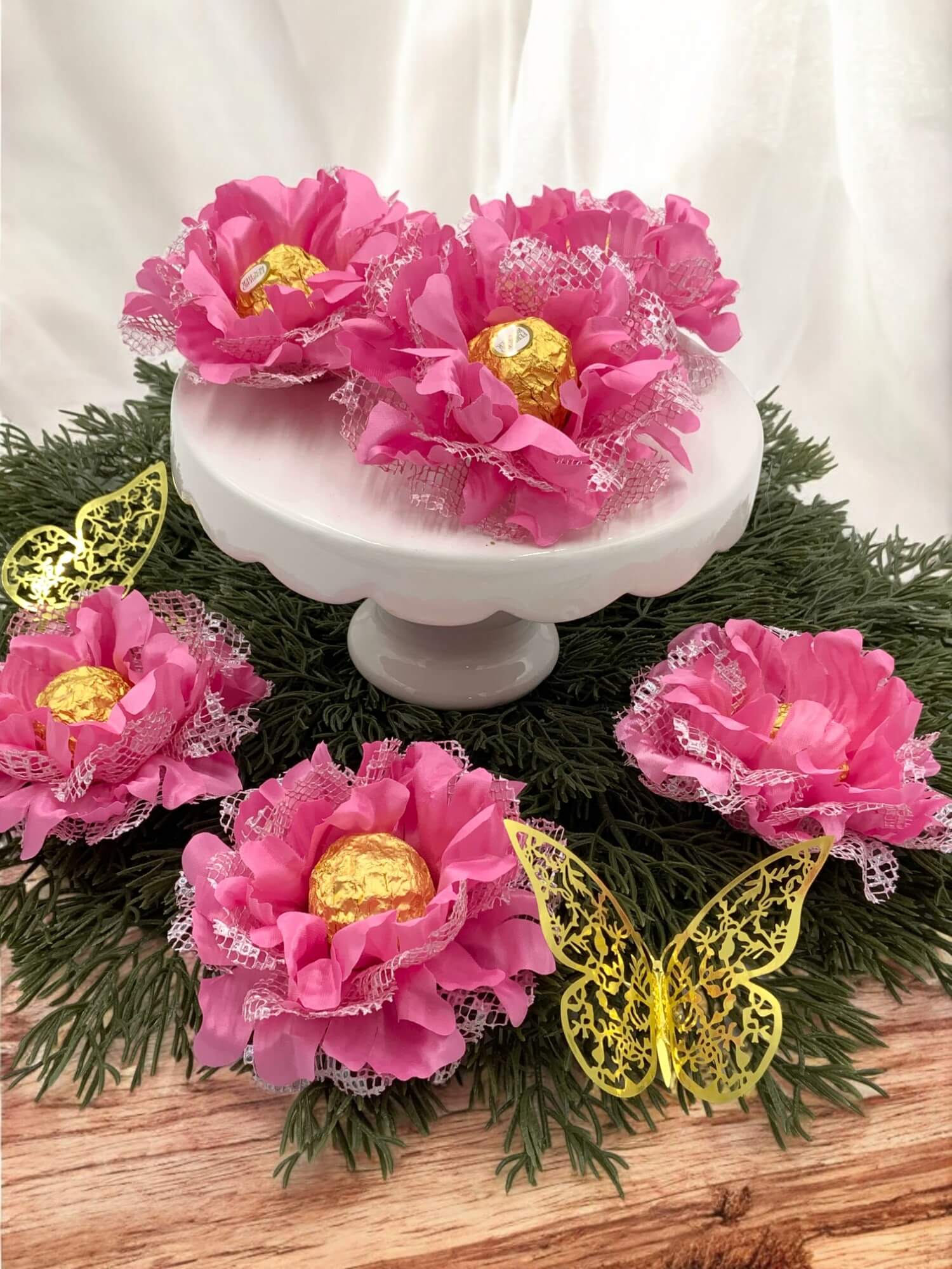 Pink Silk Flowers Wedding Favor & Decoration. Unique Party Decor and Gift