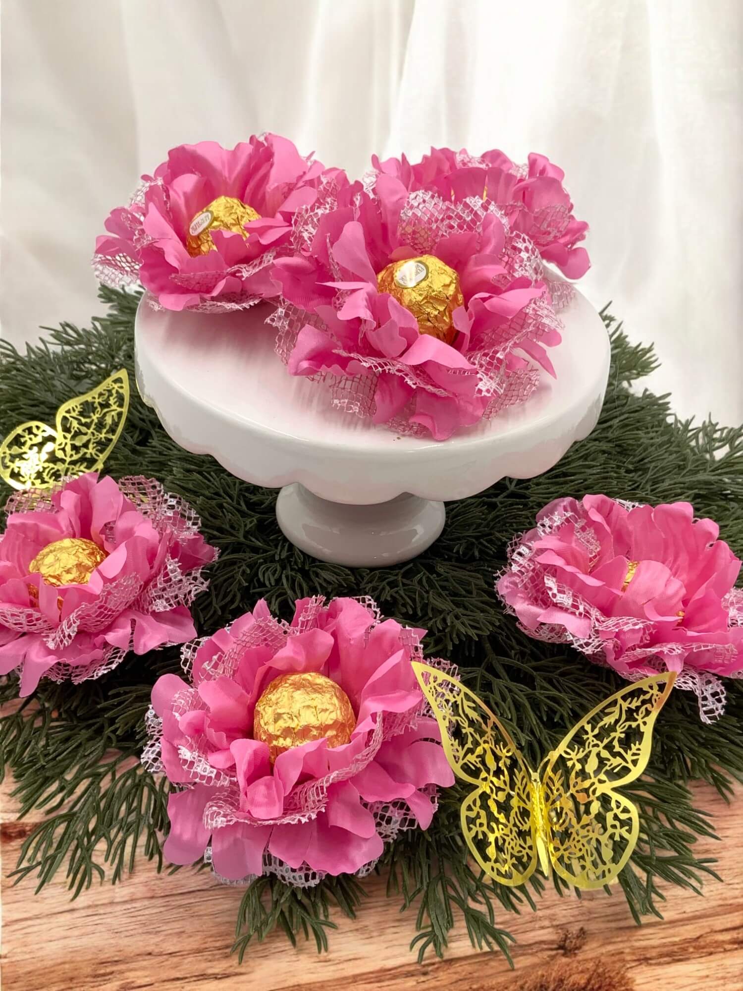 Pink Silk Flowers Wedding Favor & Decoration. Unique Party Decor and Gift