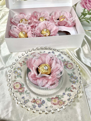 Delicate Wedding Gift. Fabric Flowers Party Favors and Guests Gifts