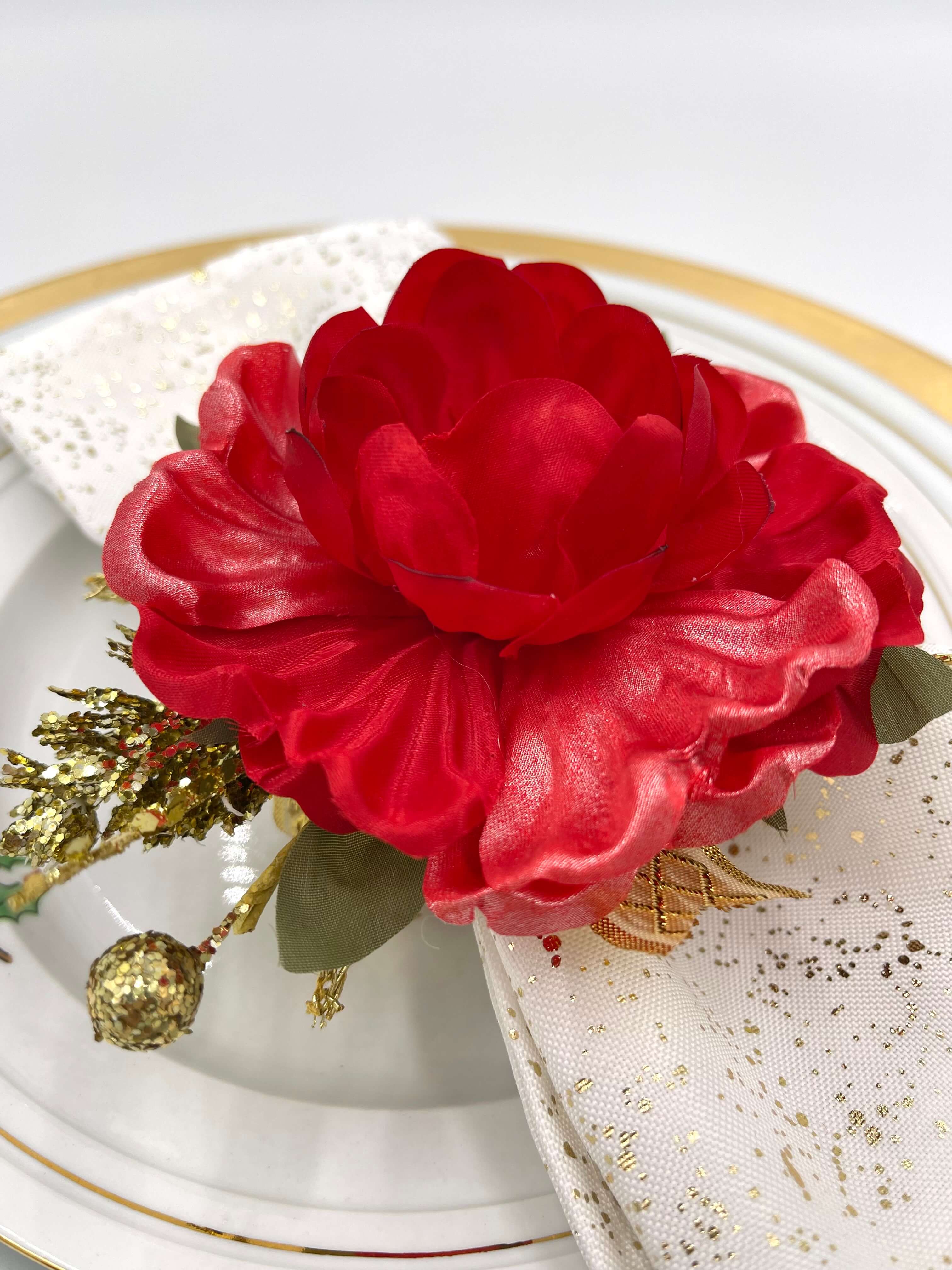 Holidays Home Decor Napkin Rings. Red Flowers Table Escape Decoration. Christmas Gift Idea