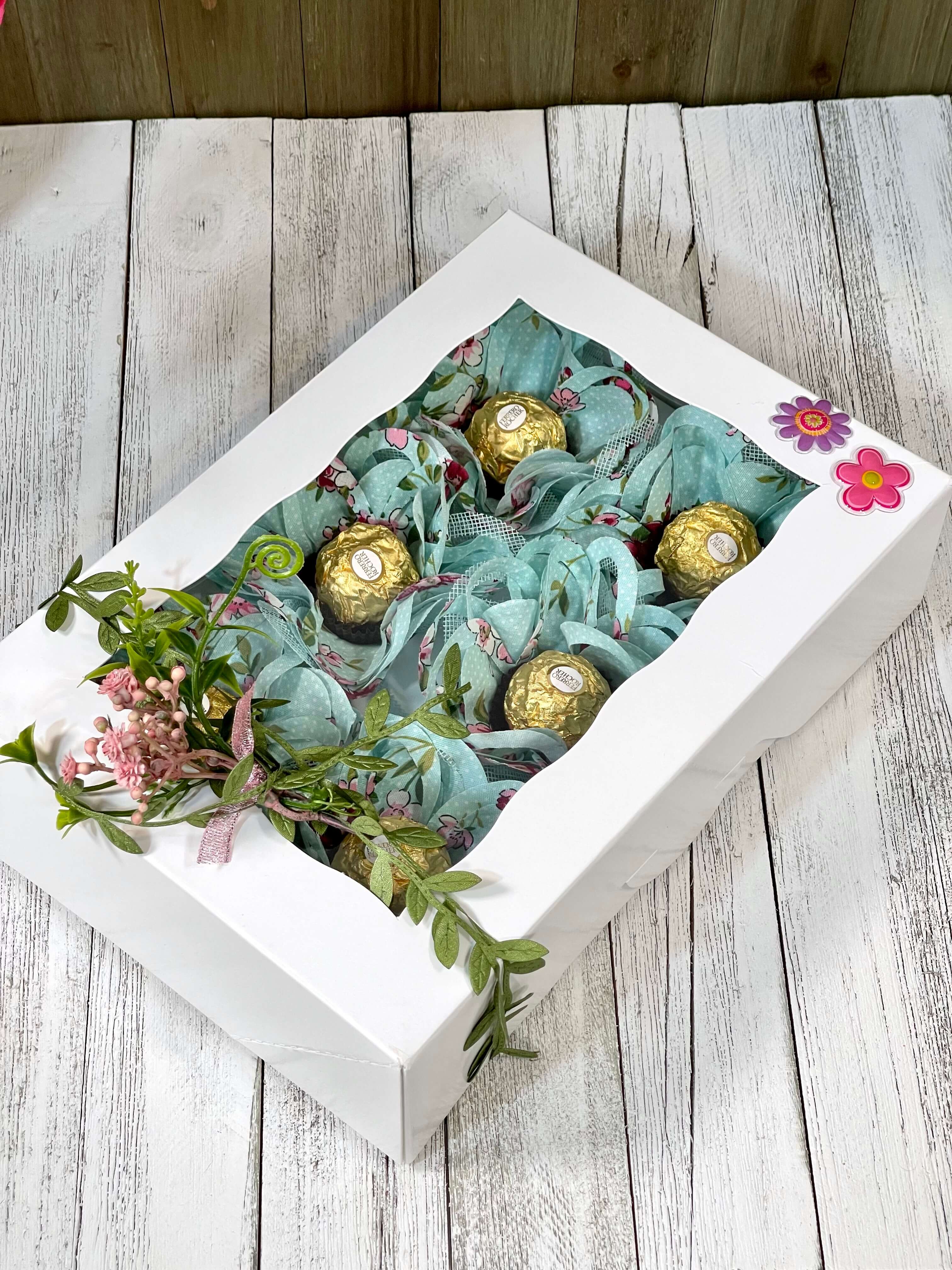 Easter Flowers Gifts & Decoration. Unique Easter Gift & Affordable