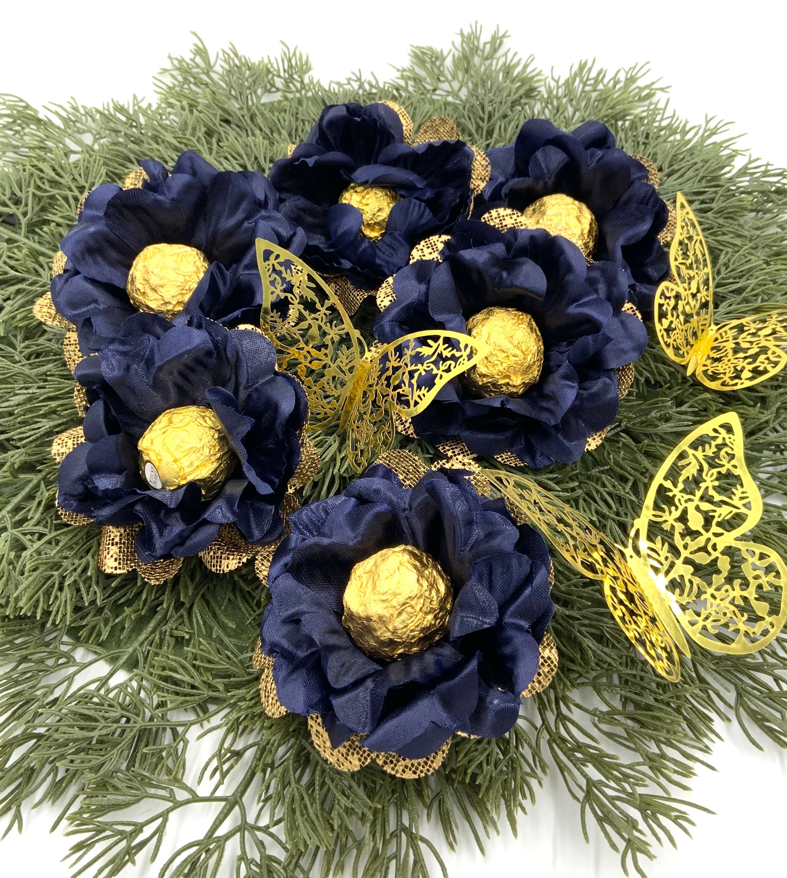Impress Your Guests With Our Stylish Silk Flowers Party Decorations